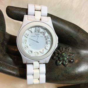 MARC JACOBS “Rivera” Glitz Rhinestone Logo Watch Wristwatch 40mm Plastic White